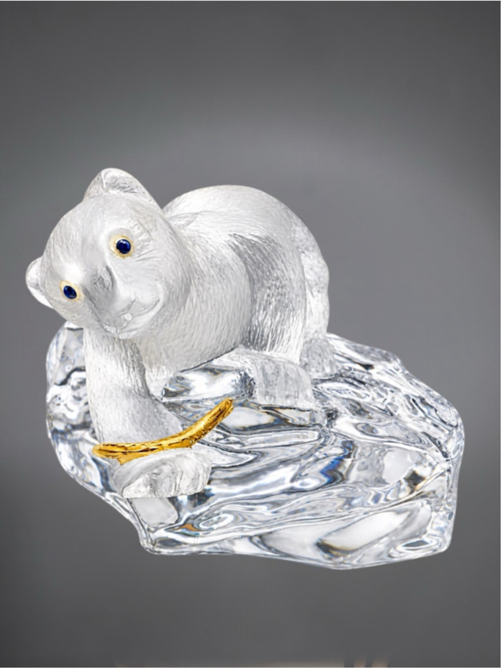 Igor Carl Fabergé Crystal Polar Bear on Iceberg (1988) – Franklin Mint